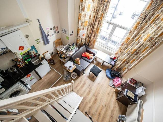 Studio to rent