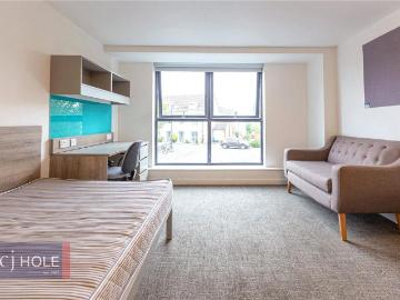 Studio to rent