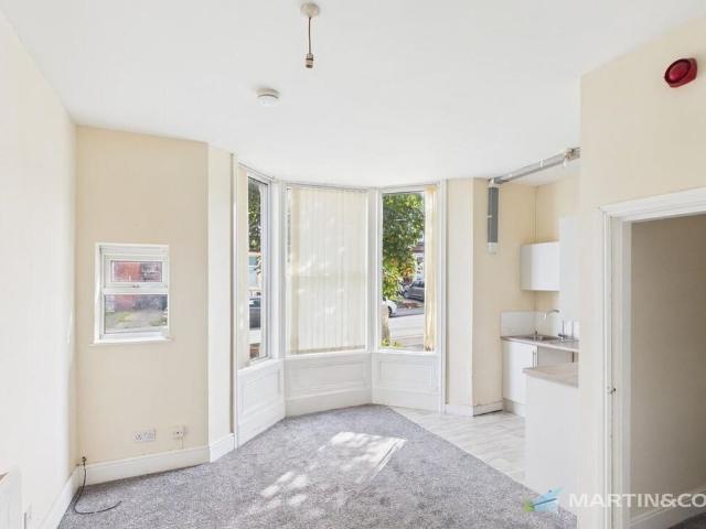 Studio to rent