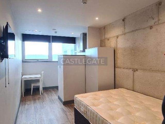 Studio to rent