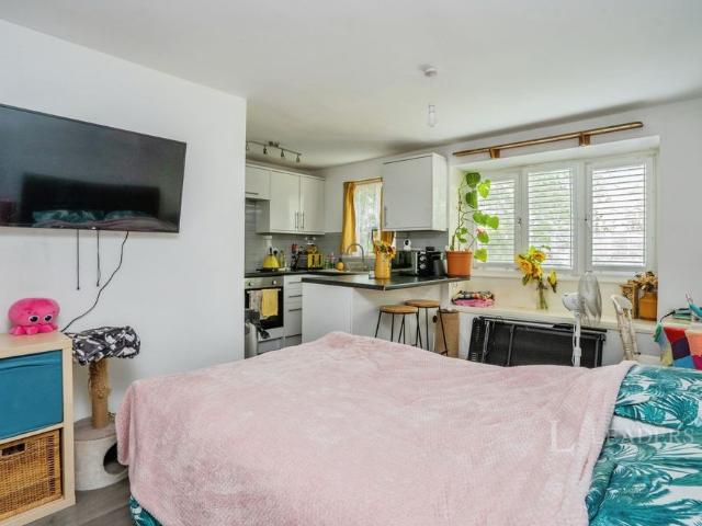 studio to rent Daisy Mead, Waterlooville, Hampshire, PO7