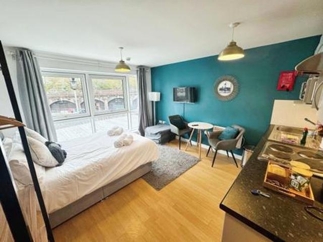 Studio to rent in The Roundhouse, Gunwharf Quays, Portsmouth, PO1 | Leaders