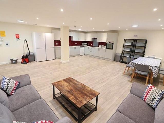 Studio To Rent In The Ridings, Town Centre, Northampton, NN1