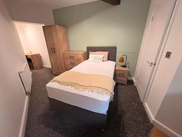 Studio To Rent In Uttoxeter Old Road, Derby, DE1