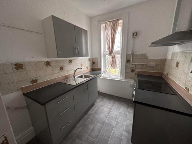 Studio To Rent In Uttoxeter Road, Derby, DE22