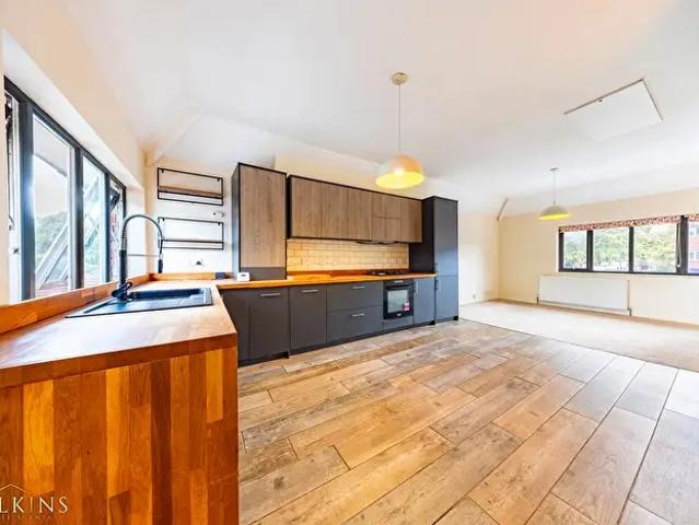 Studio To Rent In Walmley Road, Sutton Coldfield, West Midlands, B76
