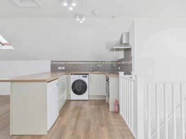 Studio to rent in Wharncliffe Road, Loughborough, Leicestershire, LE11 | Leaders