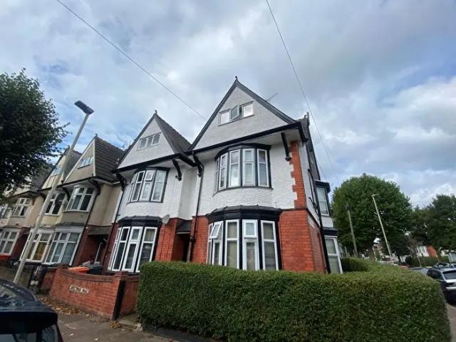 Studio To Rent In Winchester Avenue, Leicester, LE3