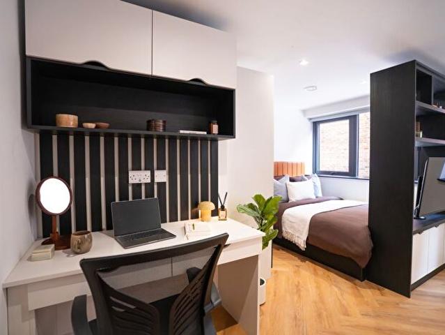Studio To Rent In Apt, Nova Residence #, LE1