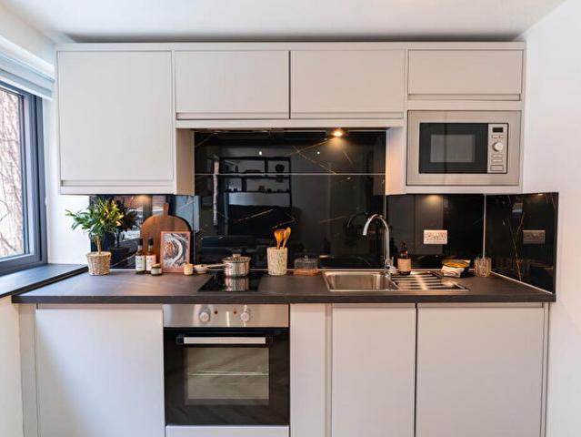 Studio To Rent In Apt, Nova Residence #, LE1