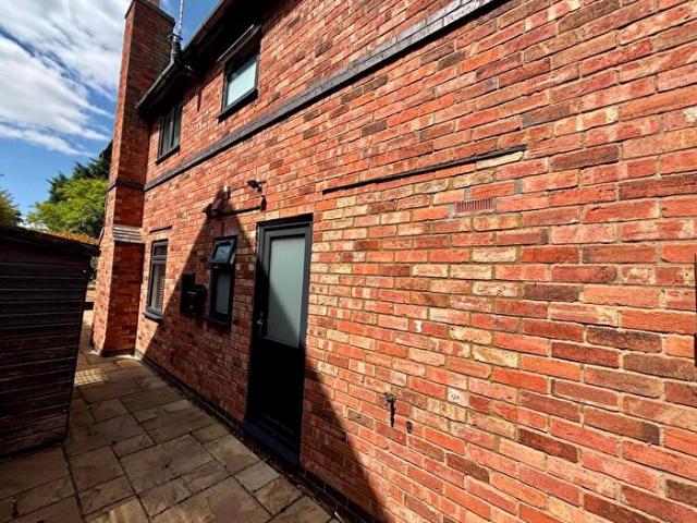 Studio To Rent In Banbury Road, Stratford Upon Avon, CV37