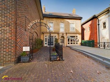 Studio To Rent In Bridge Street, Banbury, OX16
