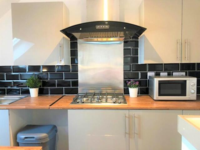Studio To Rent In Charter Avenue, Coventry, CV4