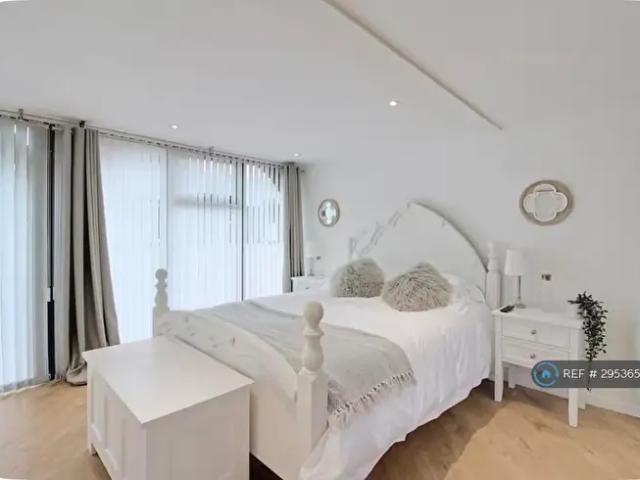 Studio To Rent In Drayton Parslow, Milton Keynes, MK17