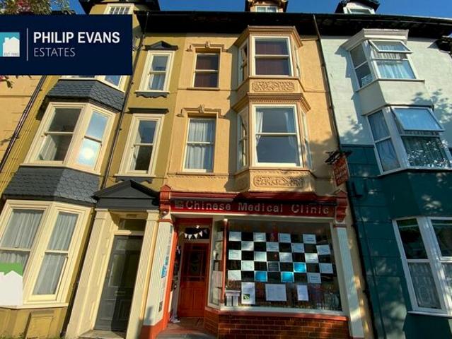 Studio To Rent In Flat, North Parade, Aberystwyth, SY23