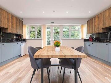 Studio To Rent In Hanmer Road, Next To St Thomas Church, Milton Keynes, MK6