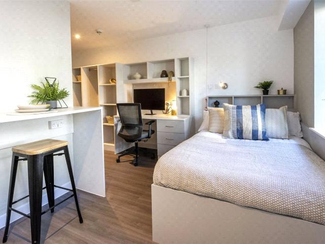 Studio to rent in Hollingdean Road, Brighton, East Sussex, BN2 | Leaders