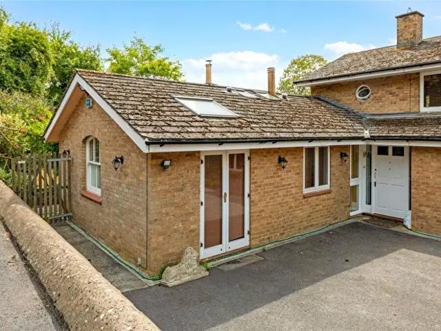 Studio To Rent In Horton cum Studley, Oxford, Oxfordshire, OX33