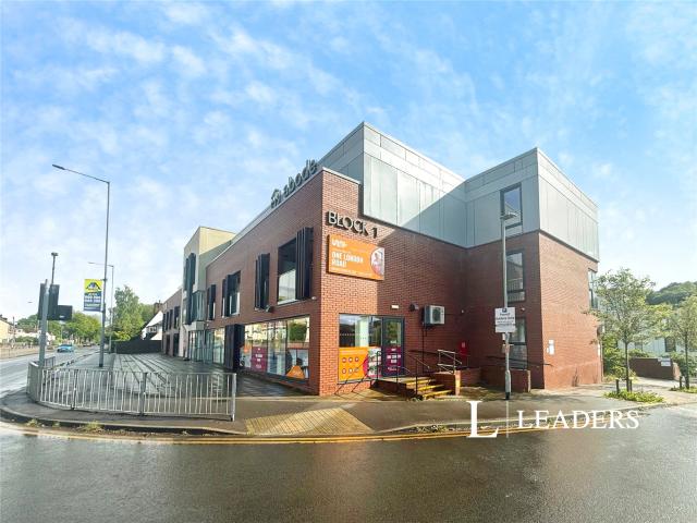 Studio to rent in London Road, Newcastle, Staffordshire, ST5 | Leaders