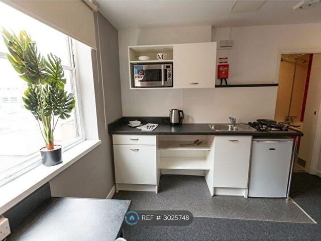 Studio To Rent In Mercia Lodge, Coventry, CV1