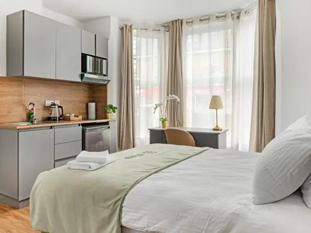 Studio To Rent In Radcliffe Road, West Bridgford, NG2