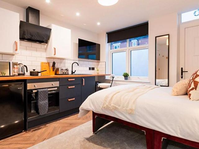 Studio To Rent In Room, Wild Street, DE1
