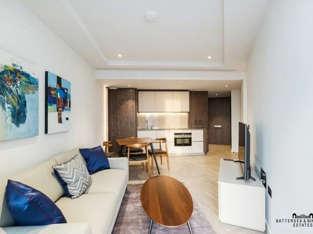 Studio to rent in Scott House, Battersea Power Station, SW11
