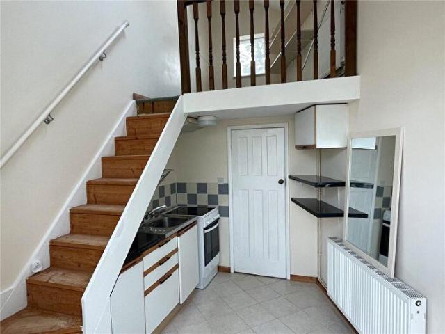 Studio To Rent In Salisbury Crescent, Oxford, OX2