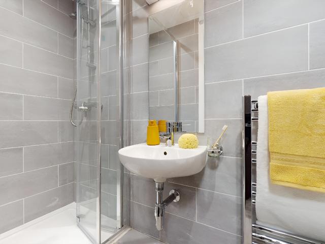 Studio to rent on Tunnel Avenue, London