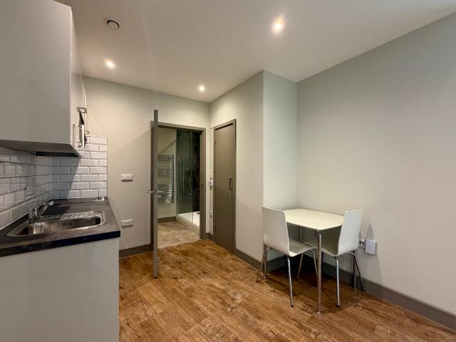 Studio to rent on Week Street, Maidstone