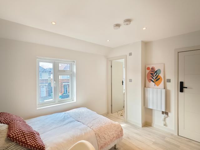 Studio to rent on Bisson Road, London