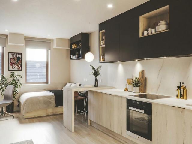 Studio to rent on Briggate, Leeds
