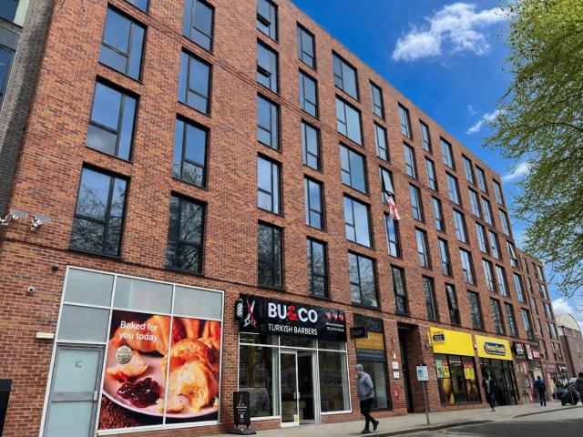 Studio to rent on Myrtle Parade, Liverpool