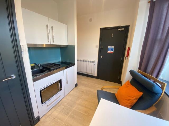 studio to rent Prestland House, Terrace Road, Pinvin, Pershore, WR10