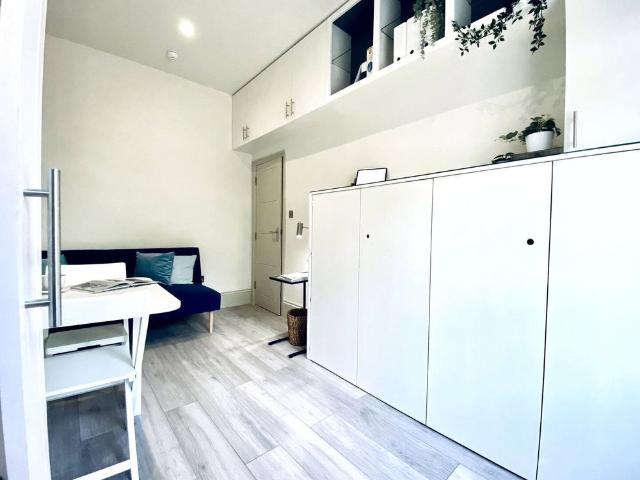 studio to rent Seafield Road, Hove, East Sussex, BN3