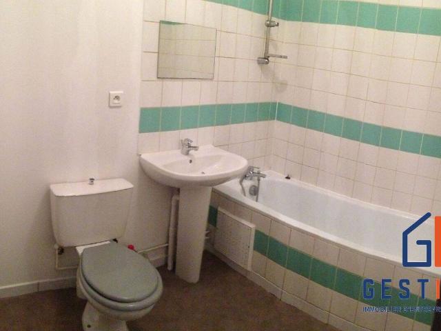 STUDIO TBE DISPO 24.11.26 POUR 526 euros CC/MOIS