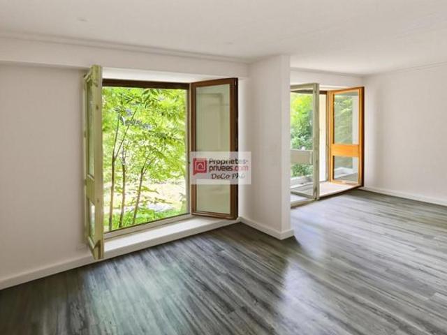 Studio TBE 26 m2 calme jardin lumineux Le Chesnay