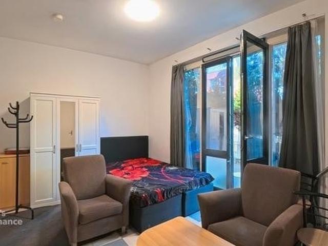 Studio te huur Vledderstraat in Den Haag voor € 1.475