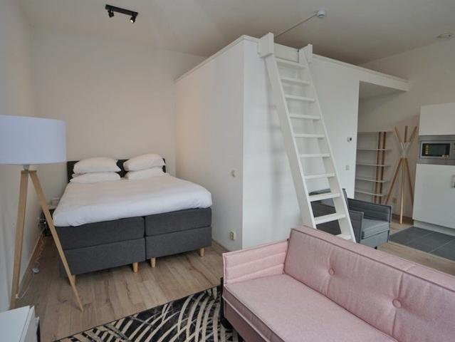 Studio te huur Eendrachtsweg in Rotterdam voor € 1.725