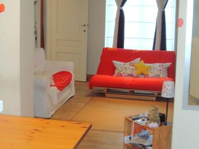 Studio te huur in Elsene voor € 965 met 1 slaapkamer