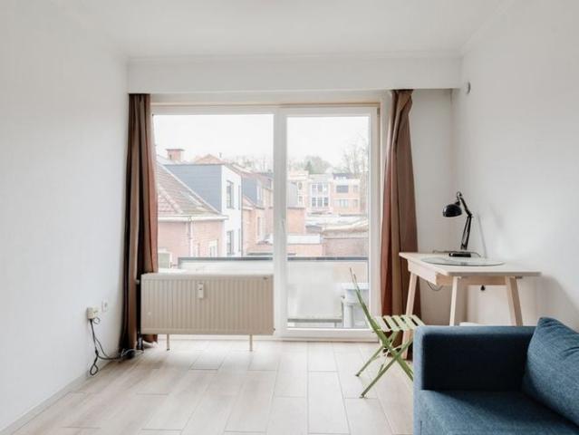 Studio te huur in Leuven voor € 685 met 1 slaapkamer