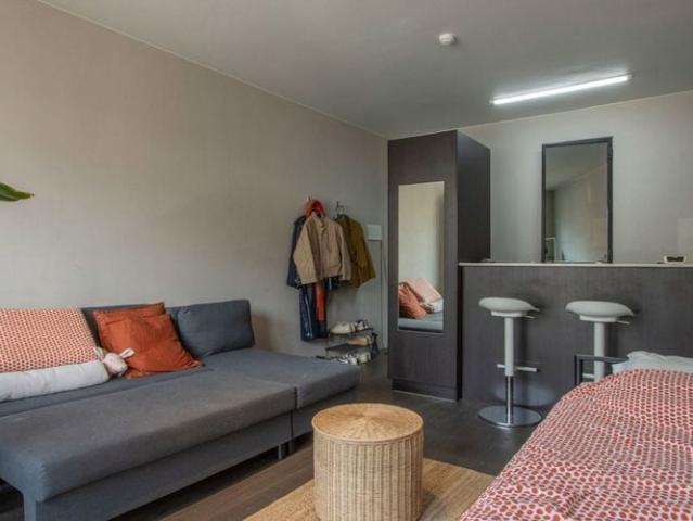 Studio te huur in Leuven voor € 815 met 1 slaapkamer