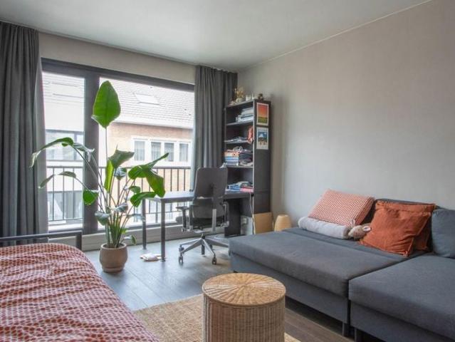 Studio te huur in Leuven voor € 860 met 1 slaapkamer