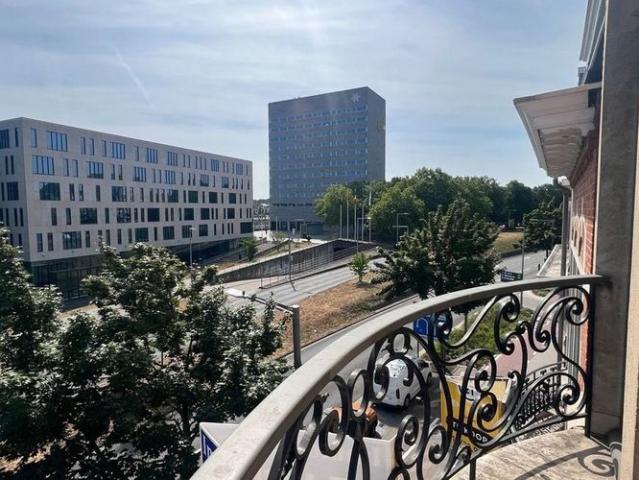 Studio te huur in Leuven voor € 840 met 1 slaapkamer