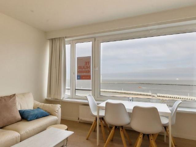 Studio te huur in Oostende voor € 725 met 1 slaapkamer