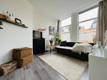 Studio te huur Johannes Camphuijsstraat 202 kamer 1 in Den Haag voor € 559