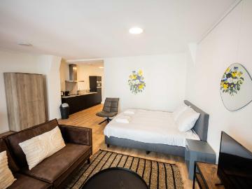 Studio te huur Prins Hendrikkade in Rotterdam voor € 2.600
