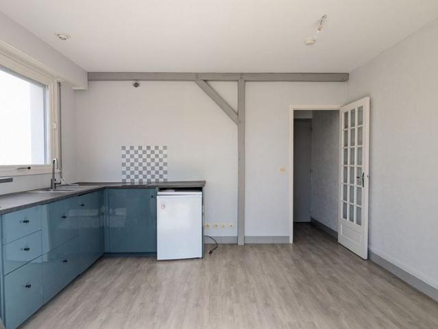 Studio Thouarï¿½ sur Loire 18.45mï¿½ Centre Ville Balcon