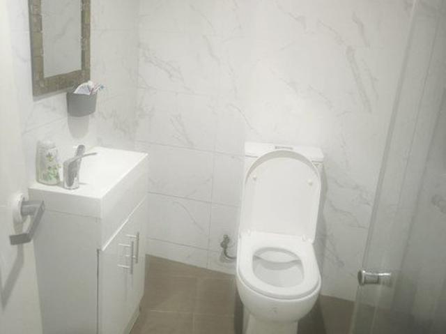 Studio Type 1 bed room Unit, close to Punchbowl Station