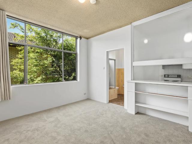 studio 16/5 Cook Street, Glebe
